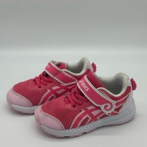 ASICS  Little Kids Vibrant Pink Sneakers 8c